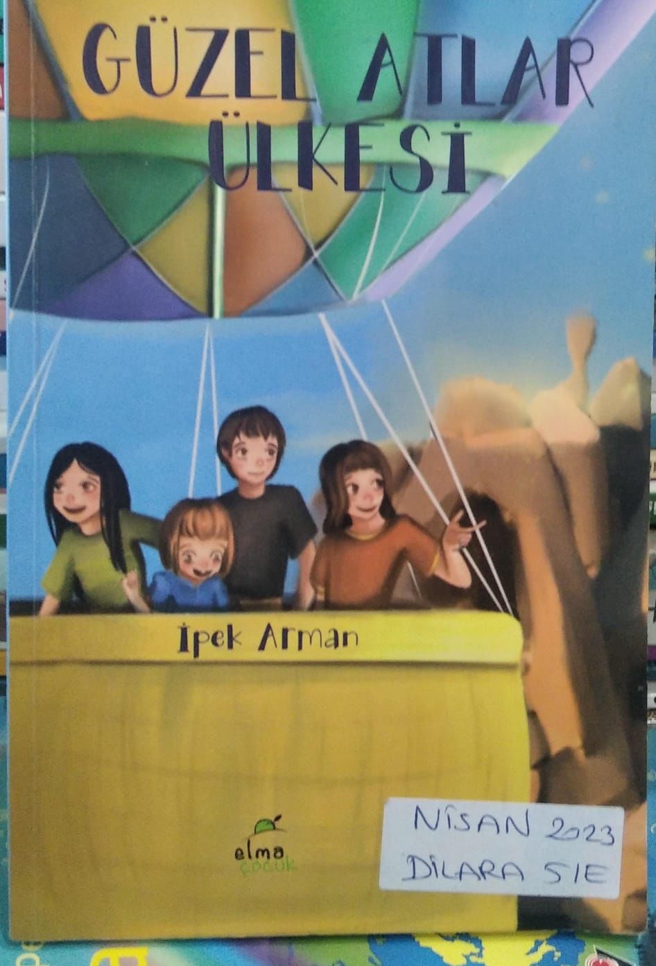 Güzel Atlar Ülkesi - İpek Arman