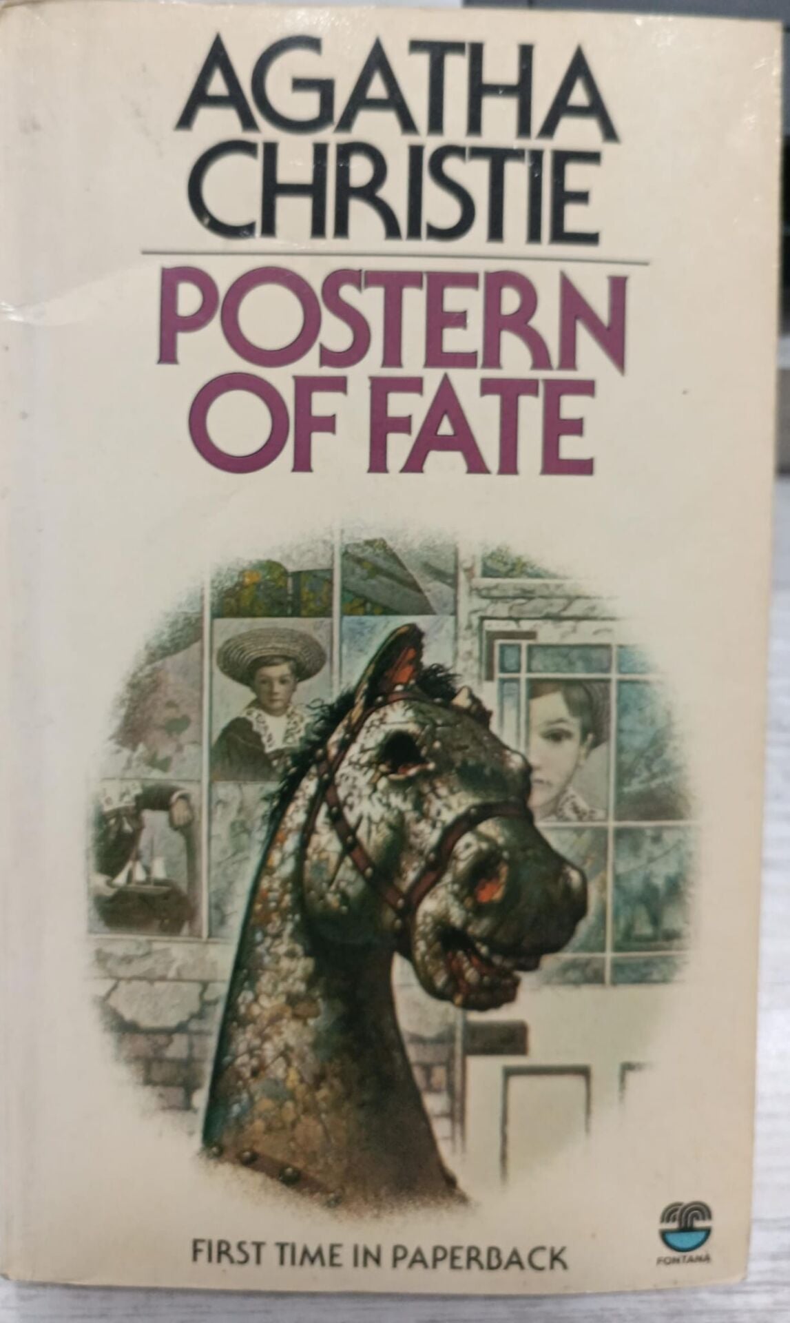 Agatha Christie - Postern Of Fate - İngilizce Roman 1976 Baskı