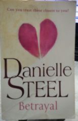 Betrayal - Danielle Steel