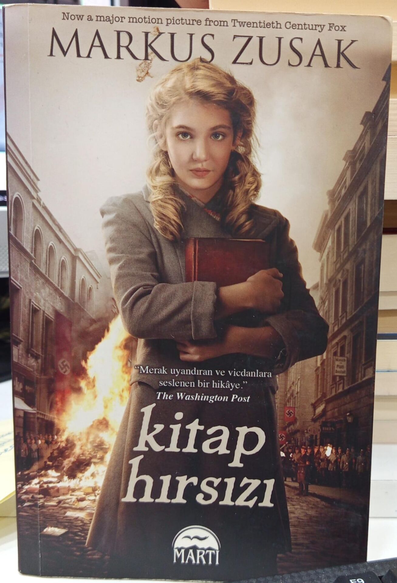Kitap Hırsızı - Markus Zusak