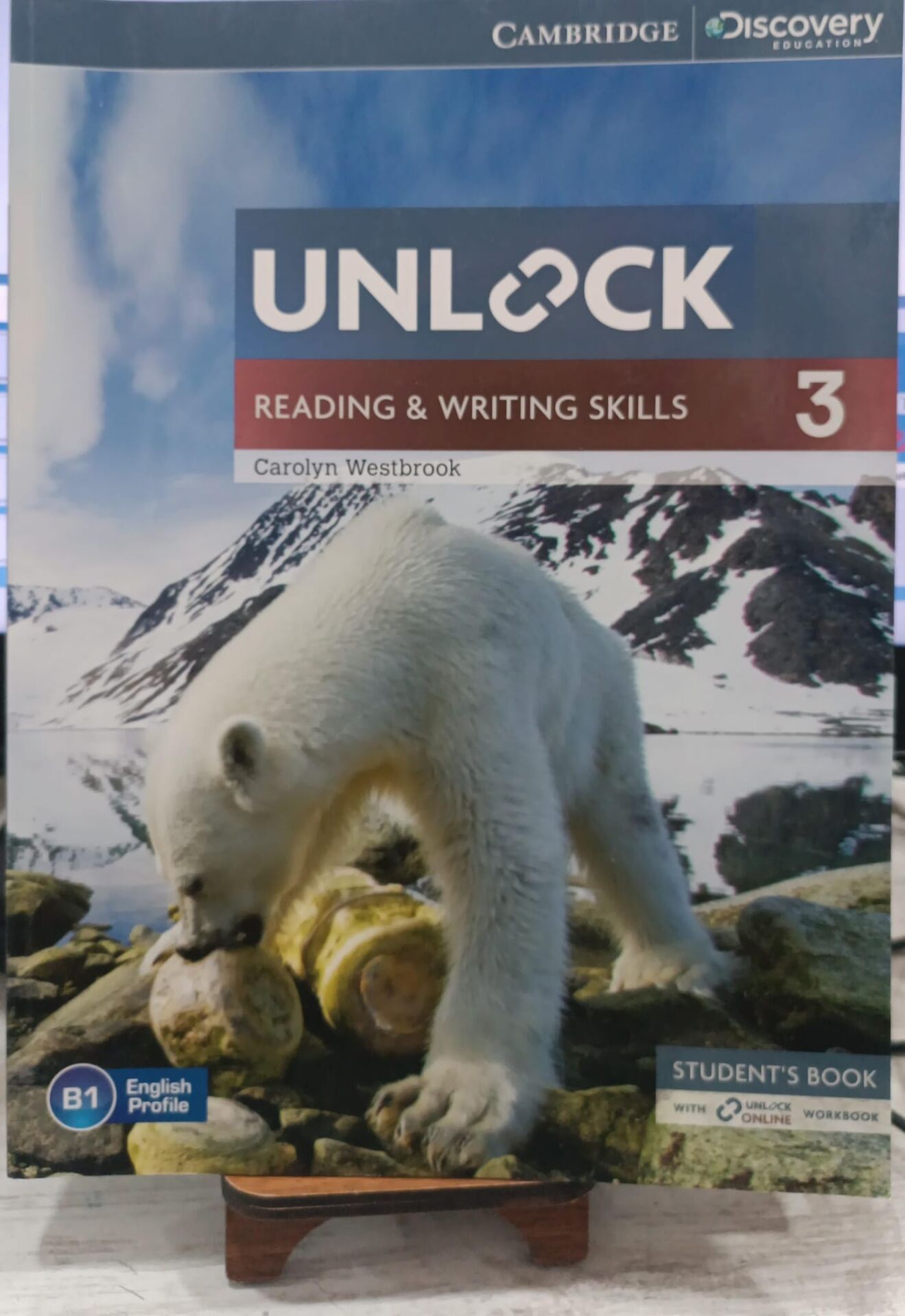Unlock Reading & Writing Skills 3 - Student's Book