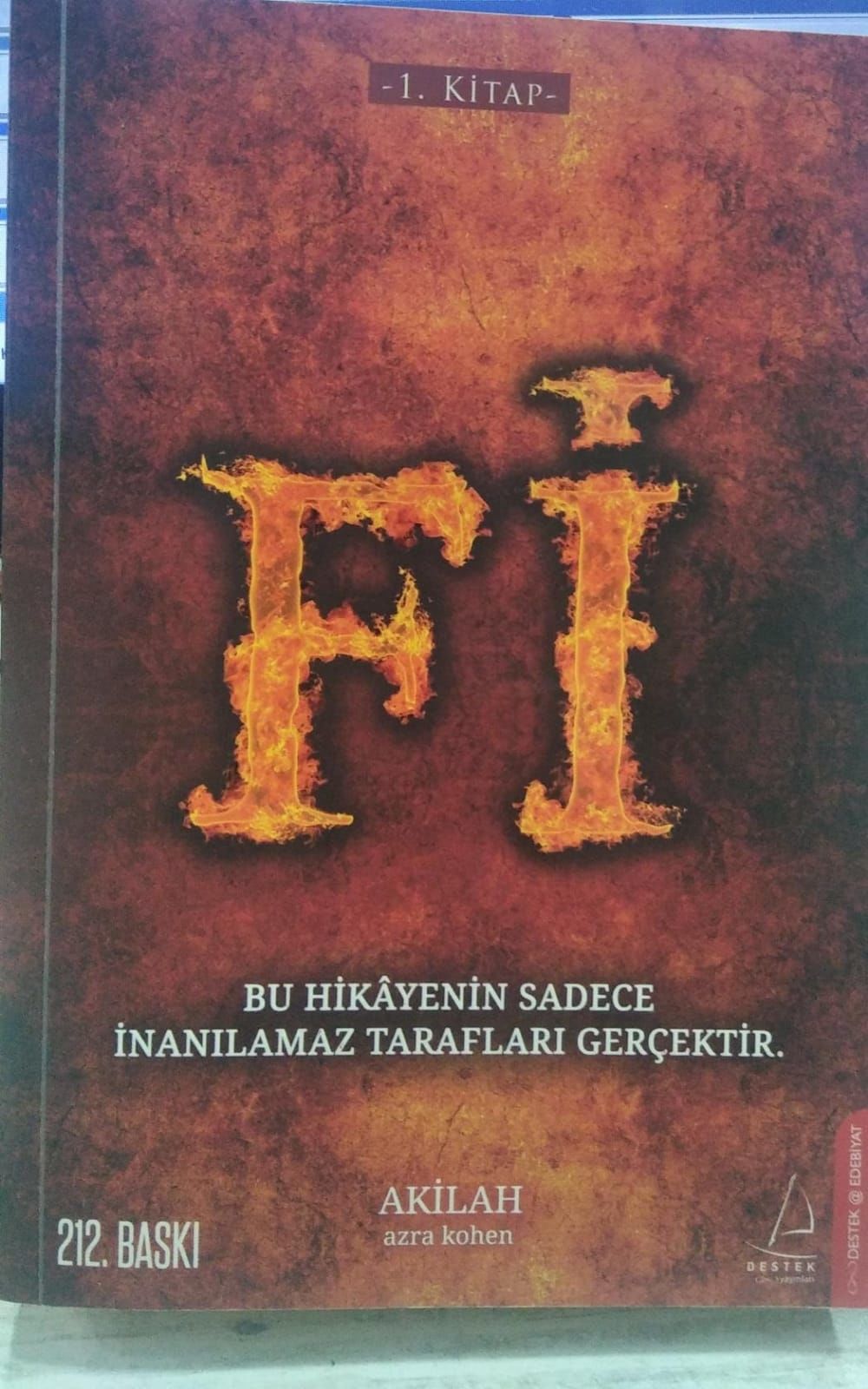 Fİ - AKİLAH AZRA KOHEN