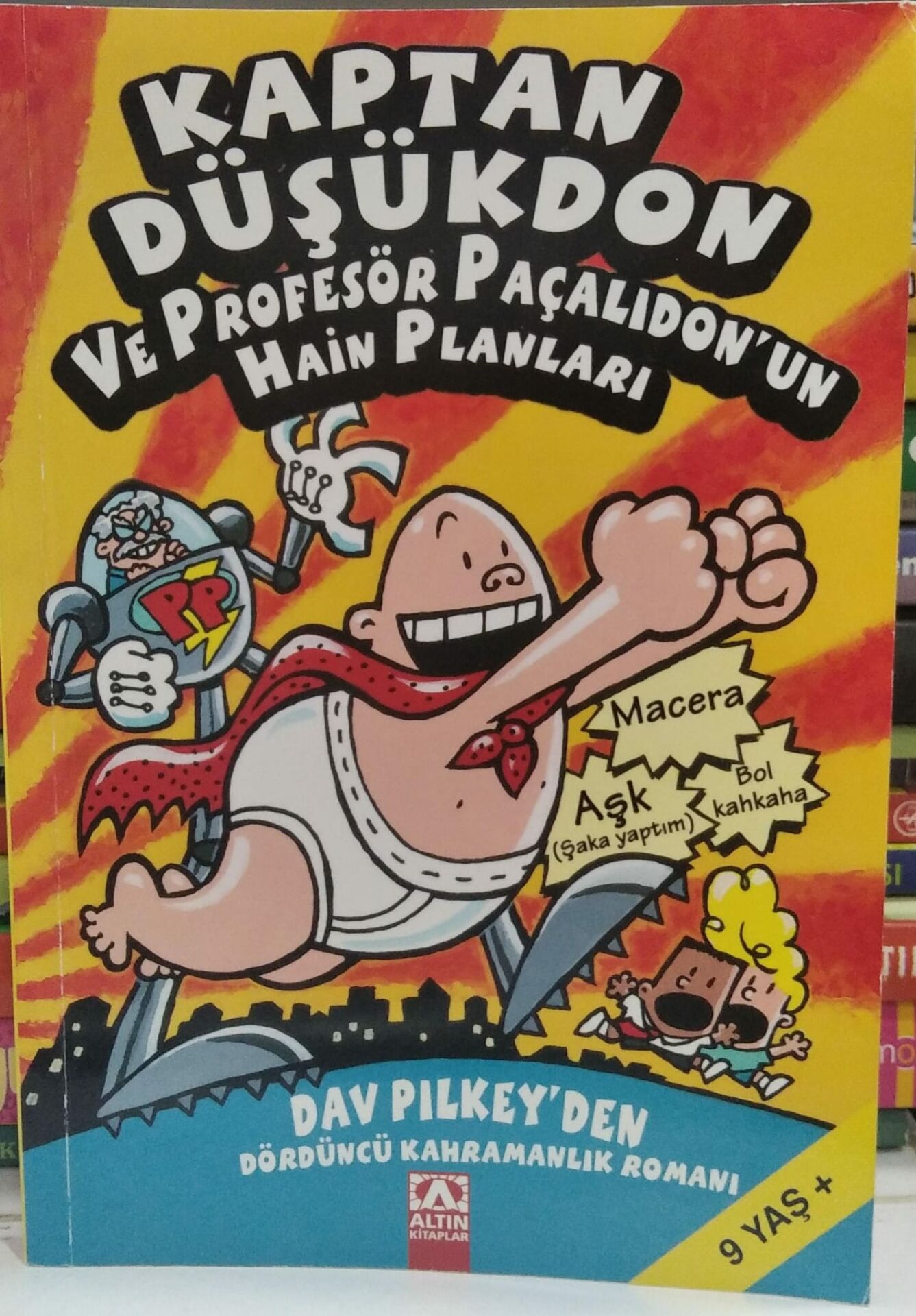 Kaptan Düşükdon ve Profesör Paçalıdon'un Hain Planları