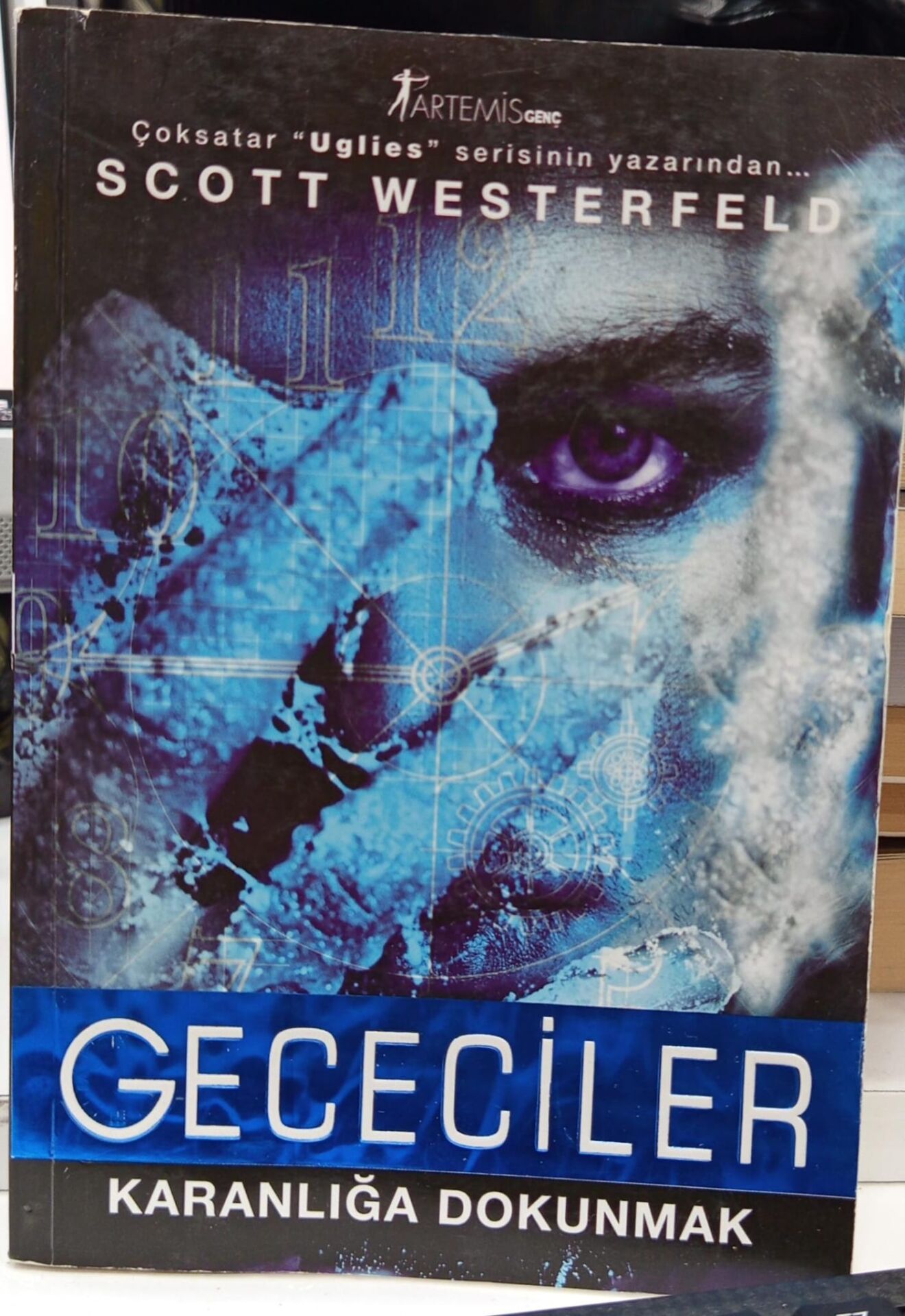 Gececiler Karanlığa Dokunmak - Scott Westerfeld