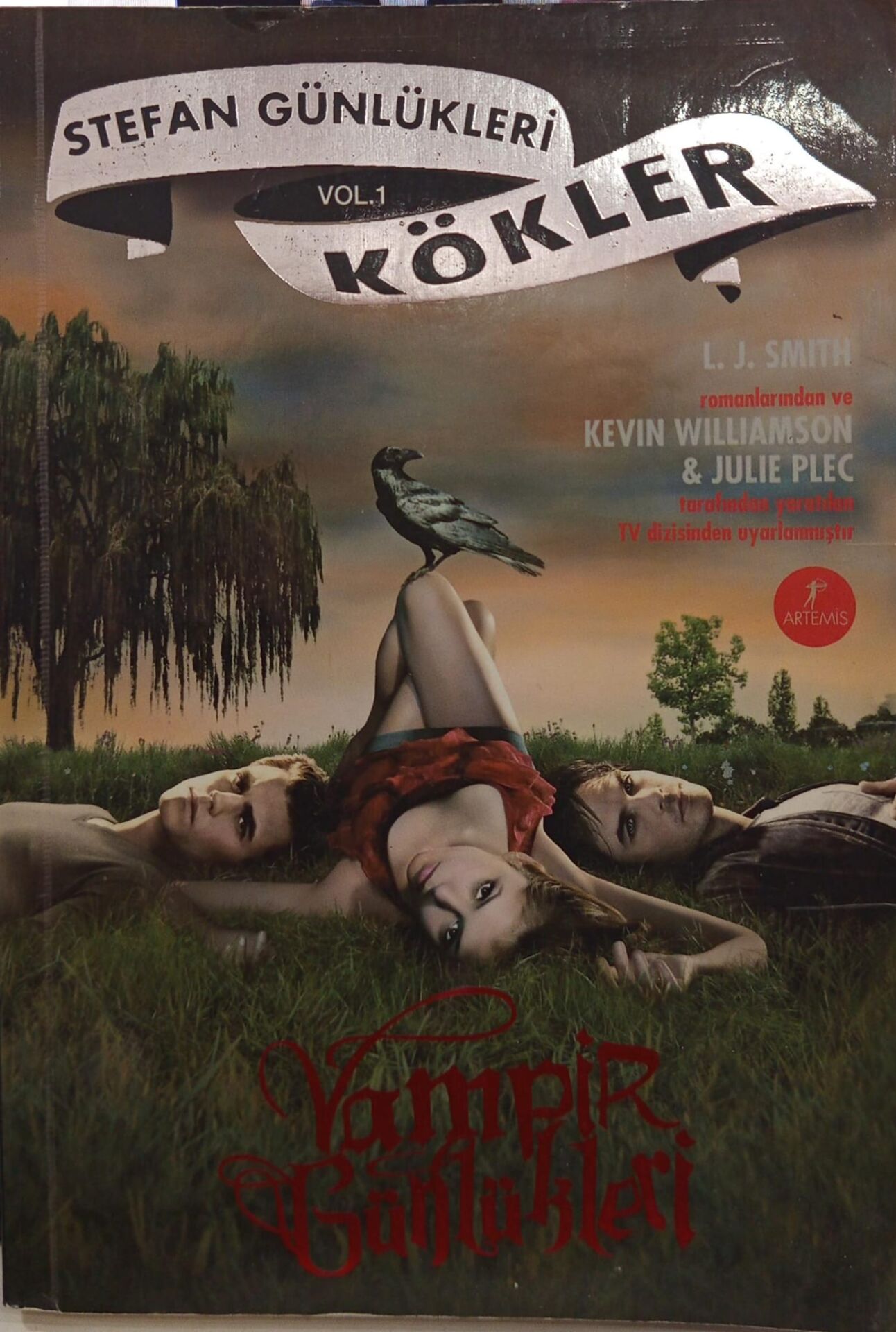 Vampir Günlükleri - Stefan Günlükleri Vol: 1 - Kökler - L. J. Smith