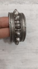 Antika  Gümüş Çivili Bileklik - Bilezik