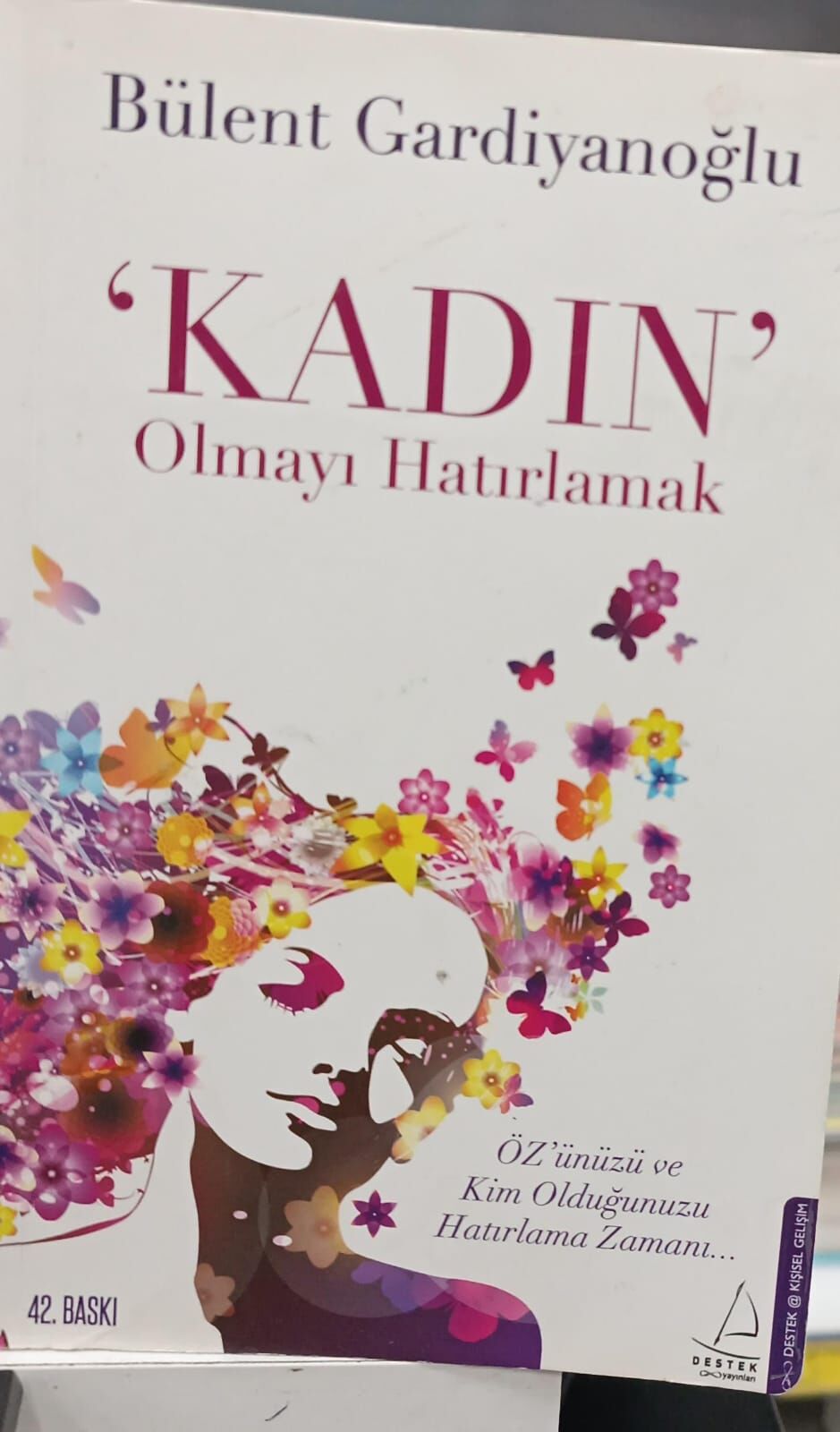 Kadın Olmayı Hatırlamak - Bülent Gardiyanoğlu