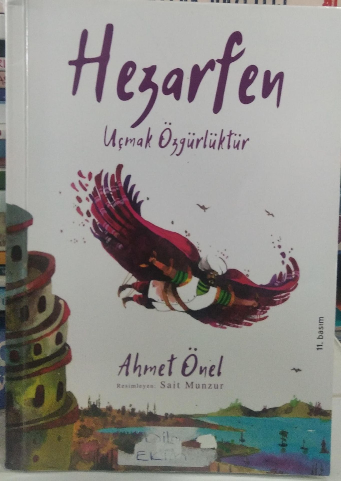 Hezarfen Uçmak Özgürlüktür - Ahmet Önel