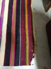 El Dokuma Antika Kilim