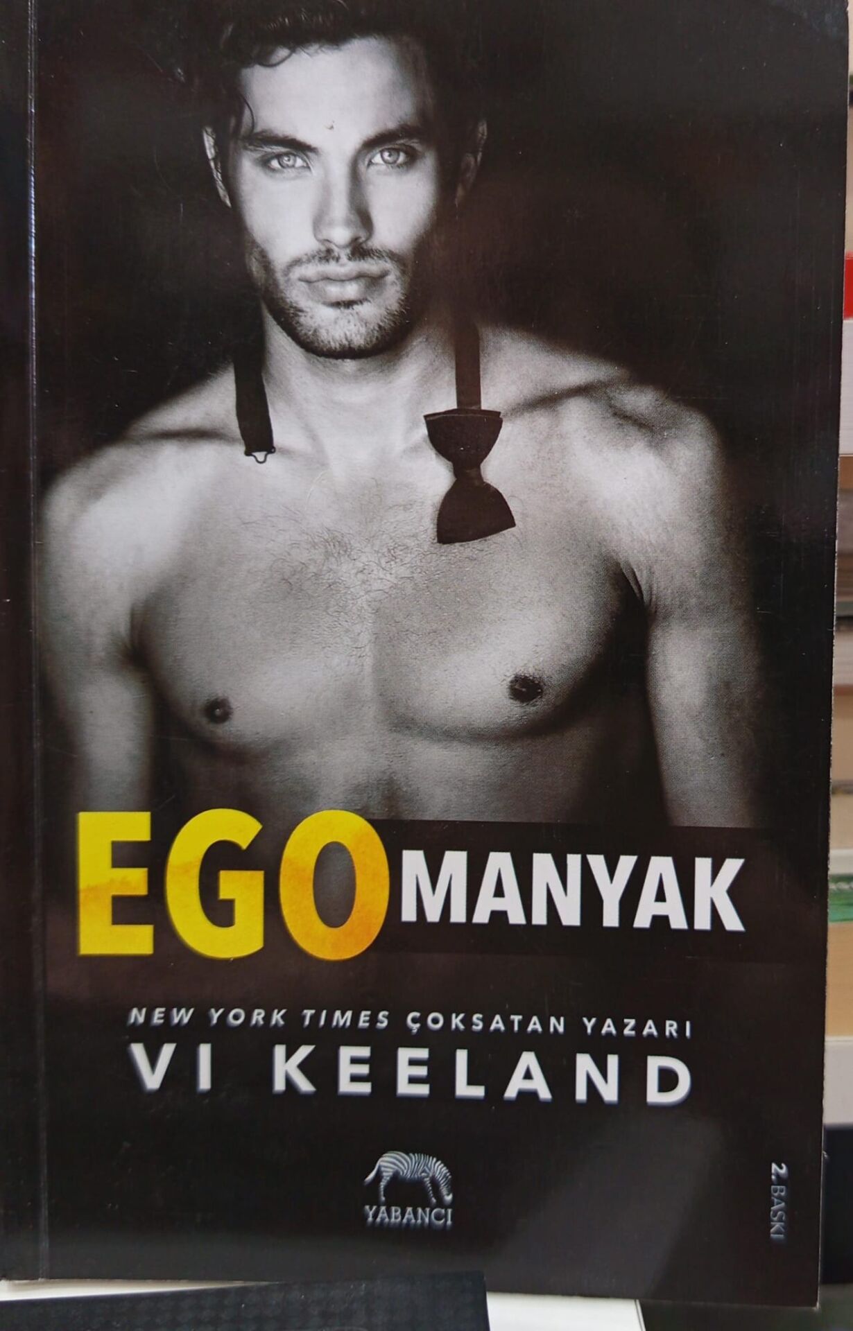 Egomanyak - Vi Keeland