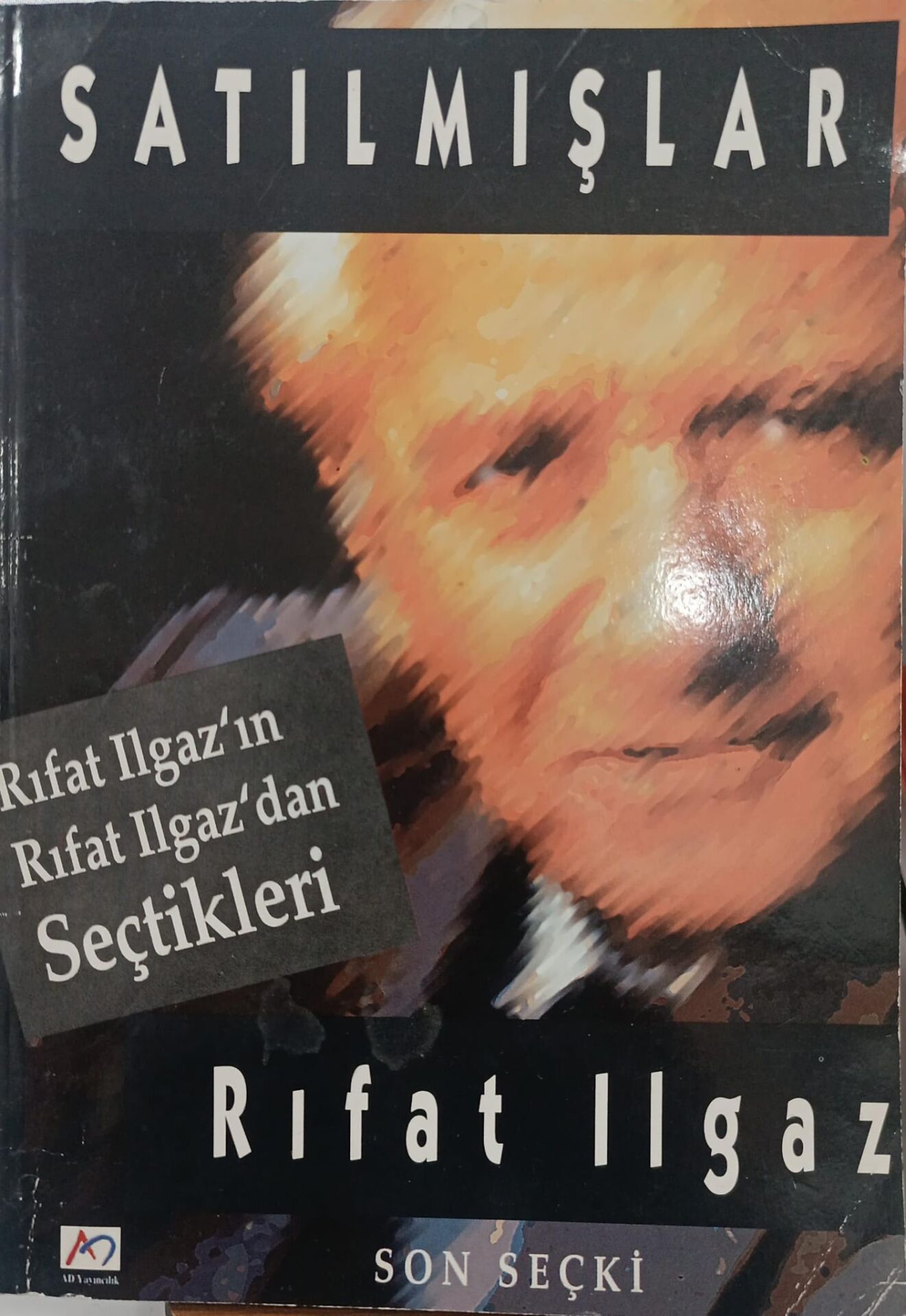 Rıfat Ilgaz - Satılmışlar