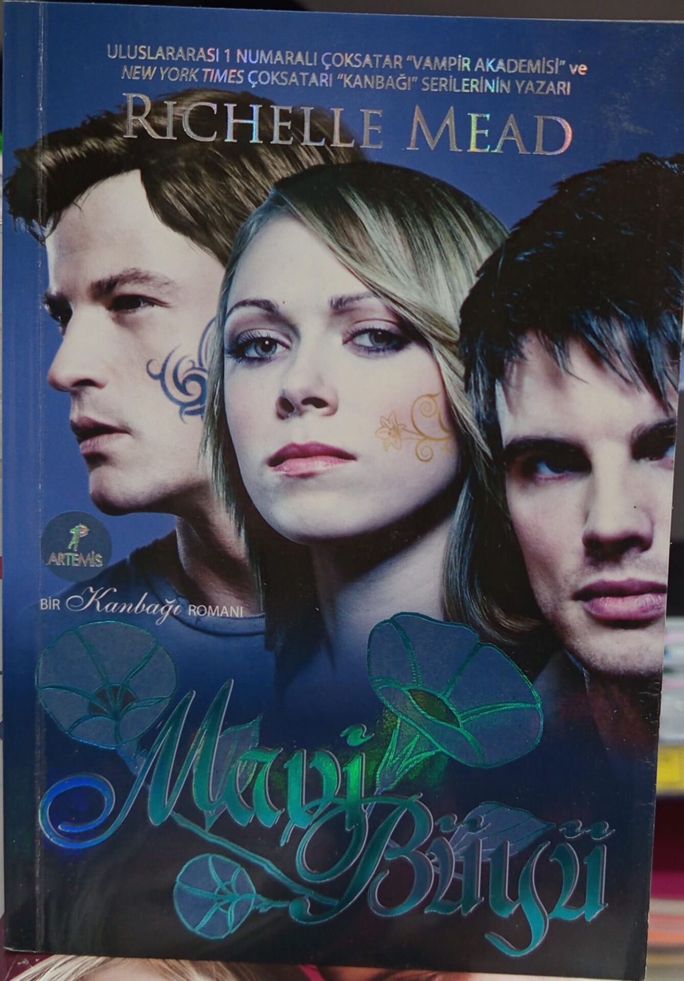 Mavi Büyü - Richelle Mead