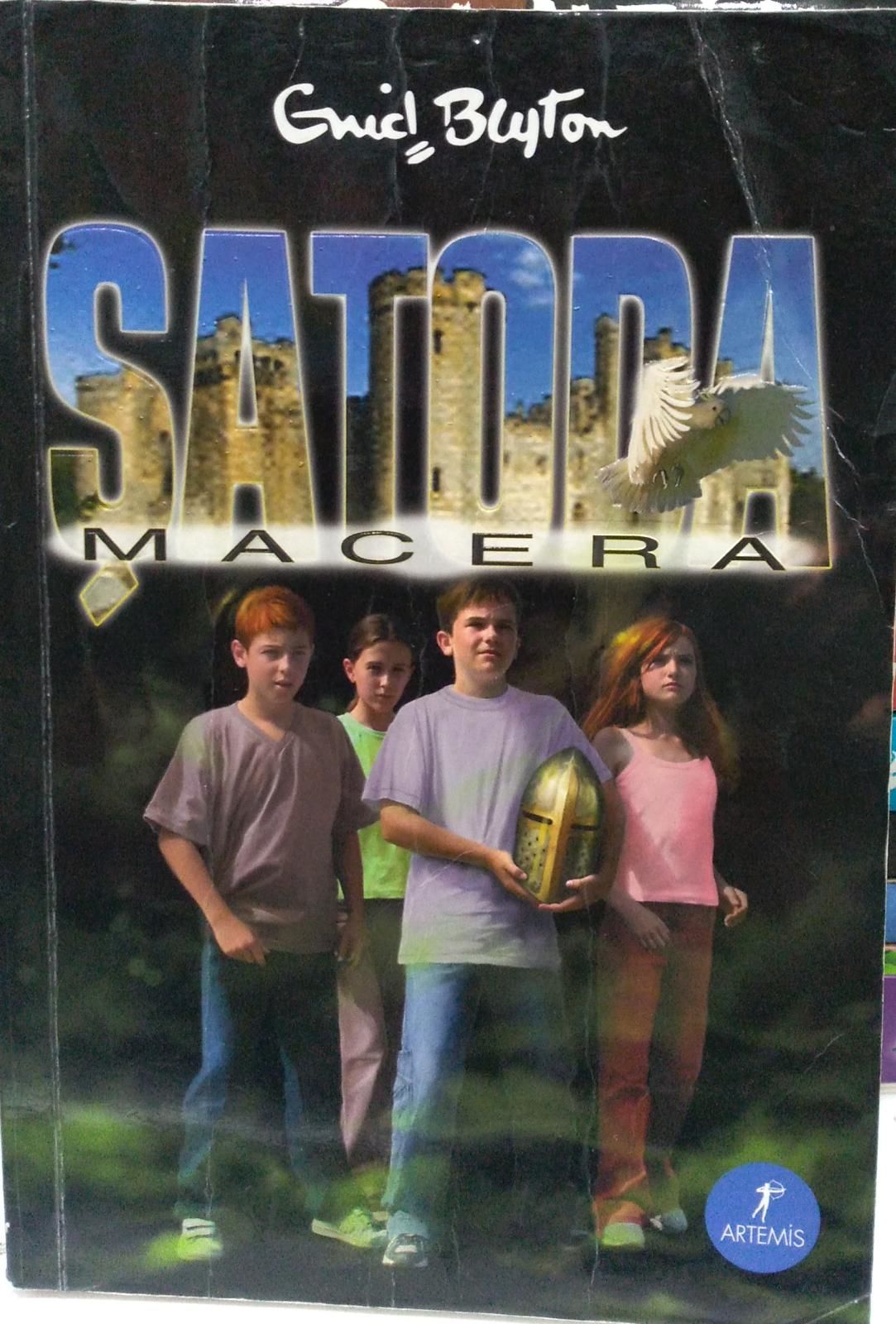 Şatoda Macera - Enid Blyton
