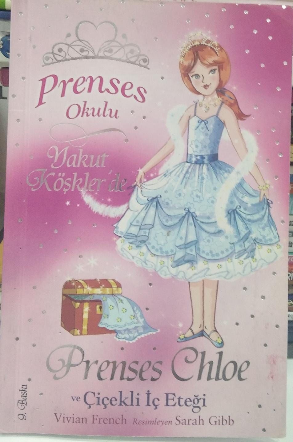 Prenses Okulu 13 - Prenses Chole ve Çiçekli İç Eteği
