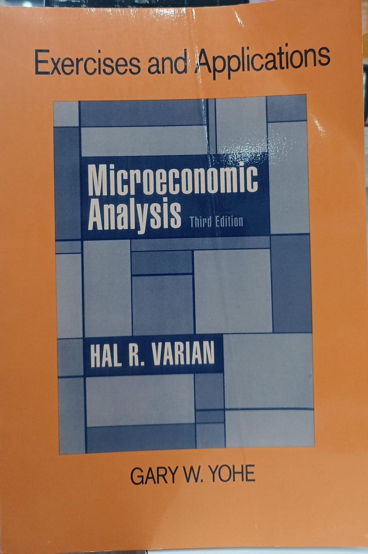 Exercises and Applications for Microeconomic Analysis - Hal R. Varian
