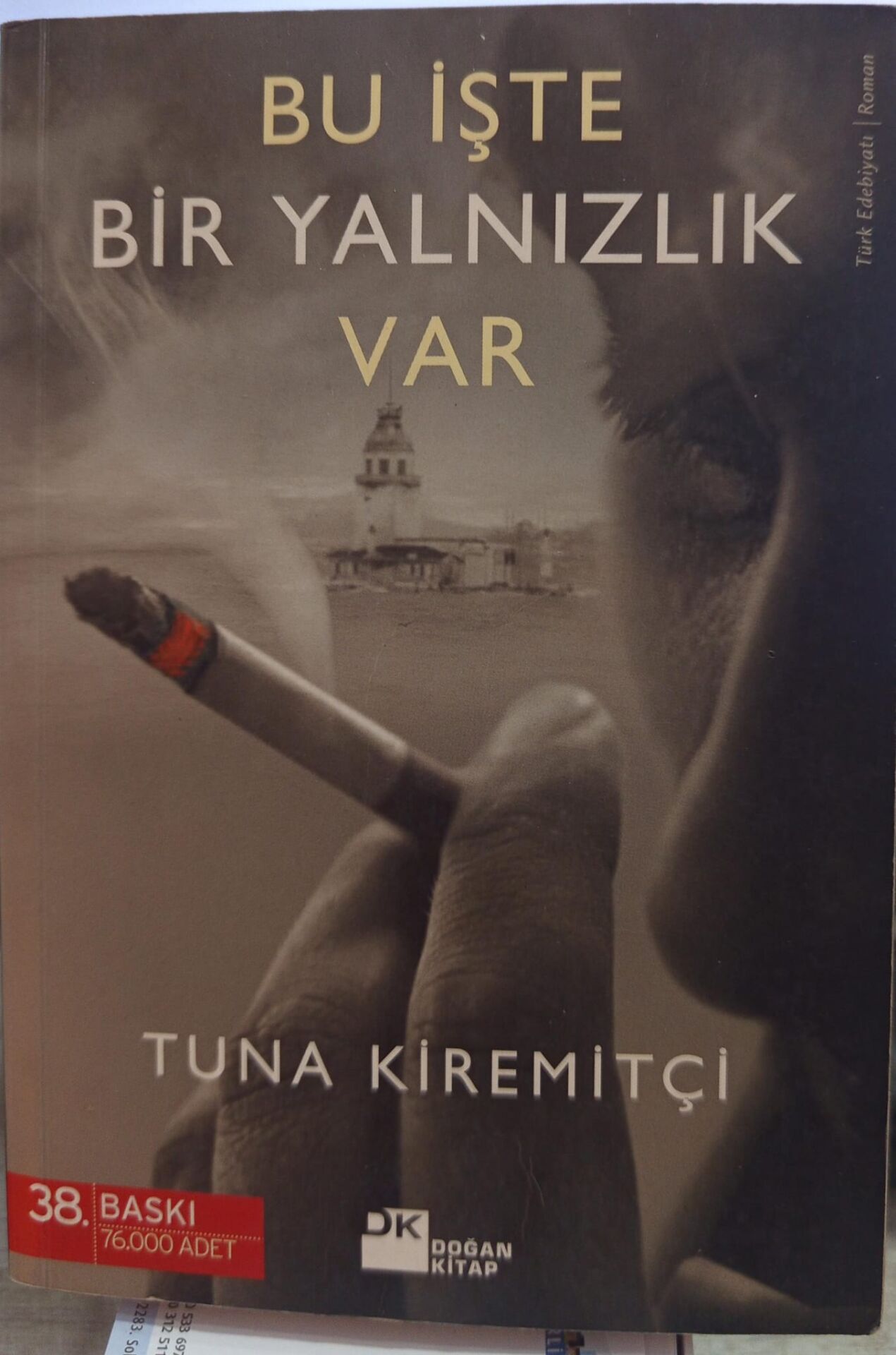 Bu İşte Bir Yalnızlık Var - Tuna Kiremitçi