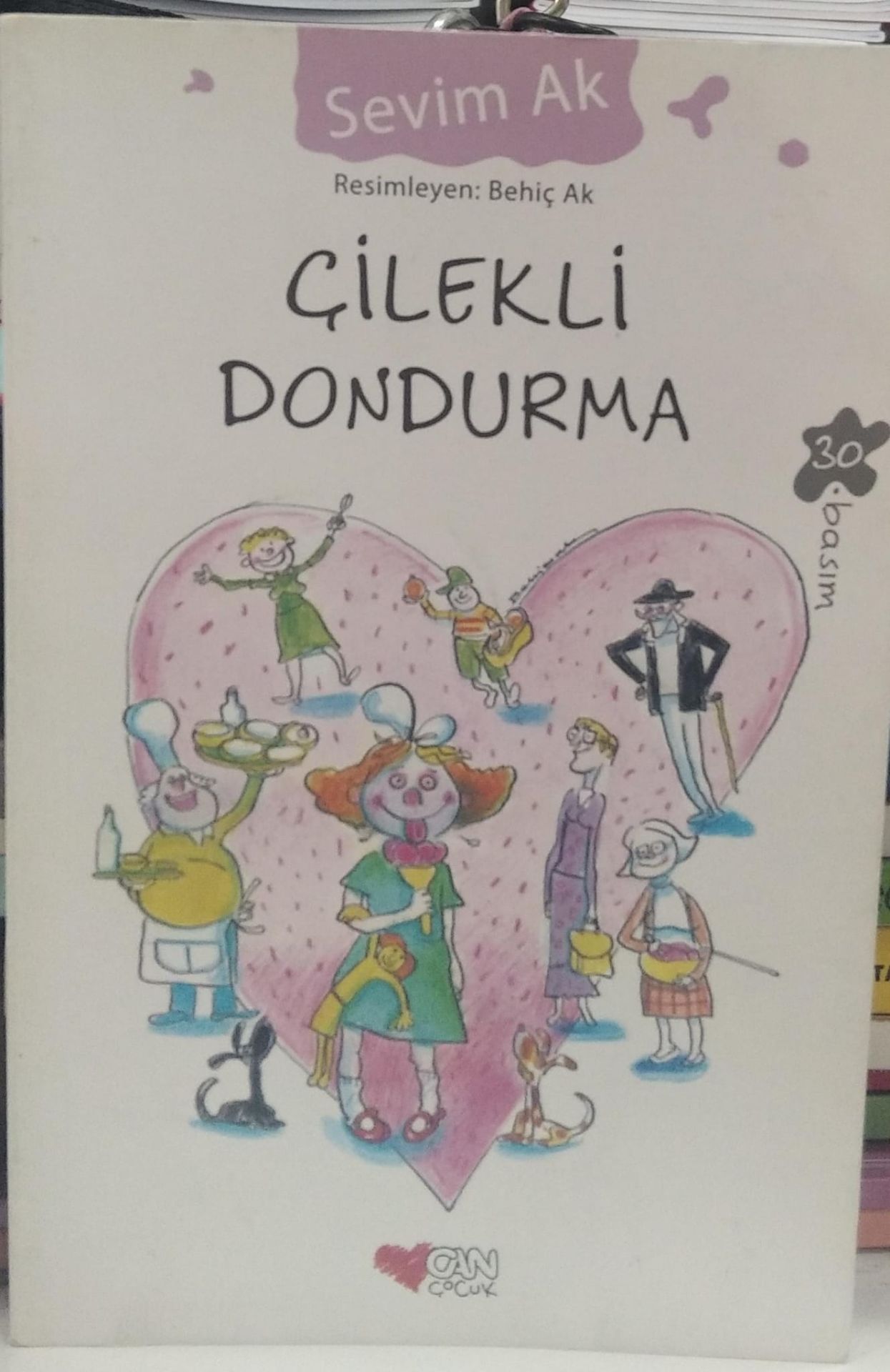 Çilekli Dondurma - Sevim Ak
