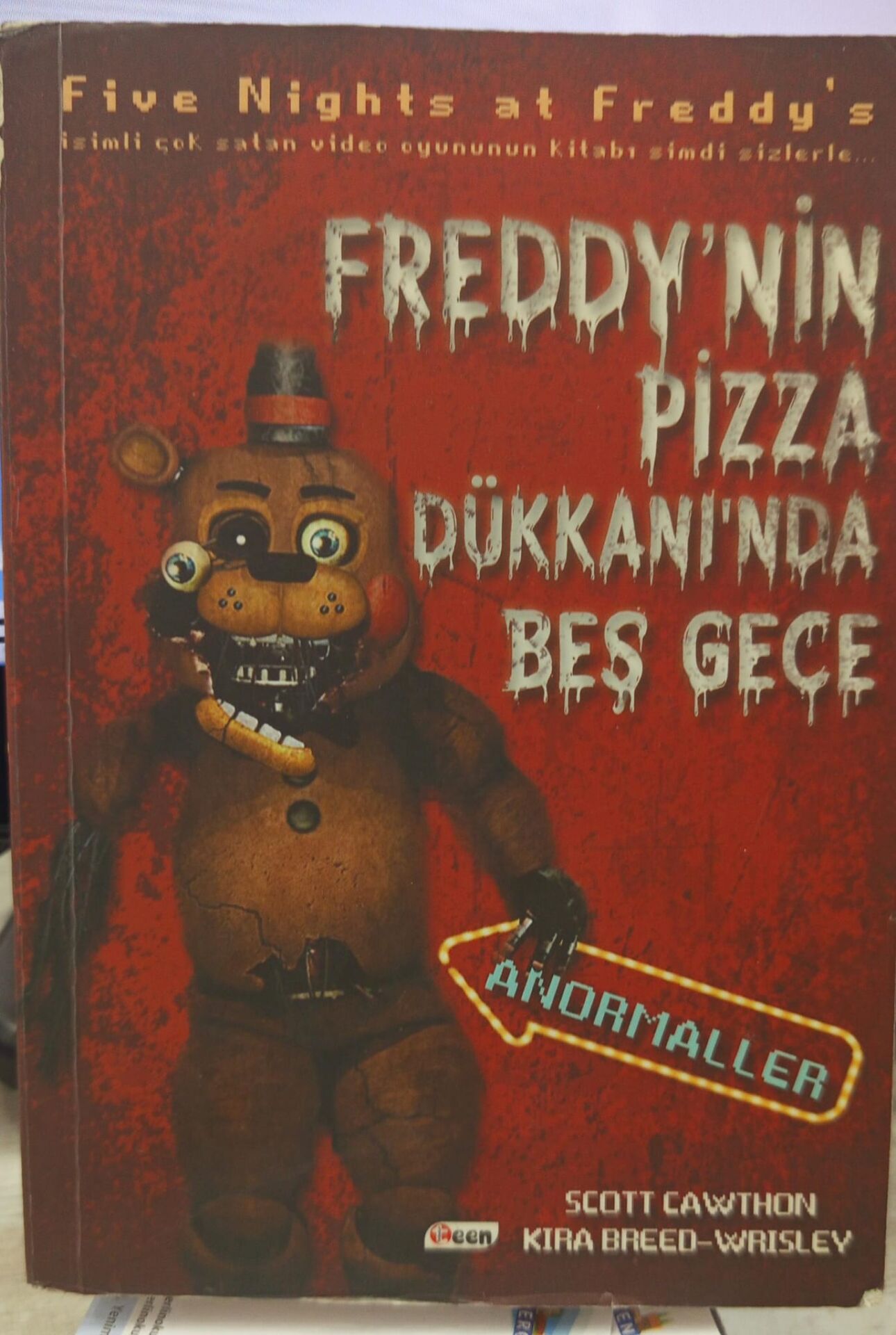 Freddy’nin Pizza Dükkanında Beş Gece - Anormaller- Scott Cawtch