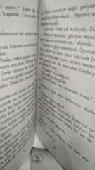 Yedi Renkli Saat - Muzaffer İzgü