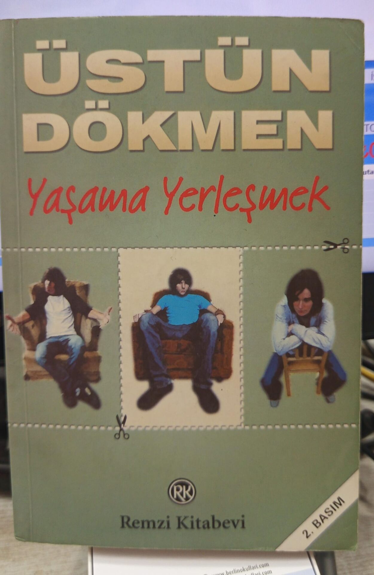 Küçük Şeyler 3 - Yaşama Yerleşmek - Üstün Dökmen