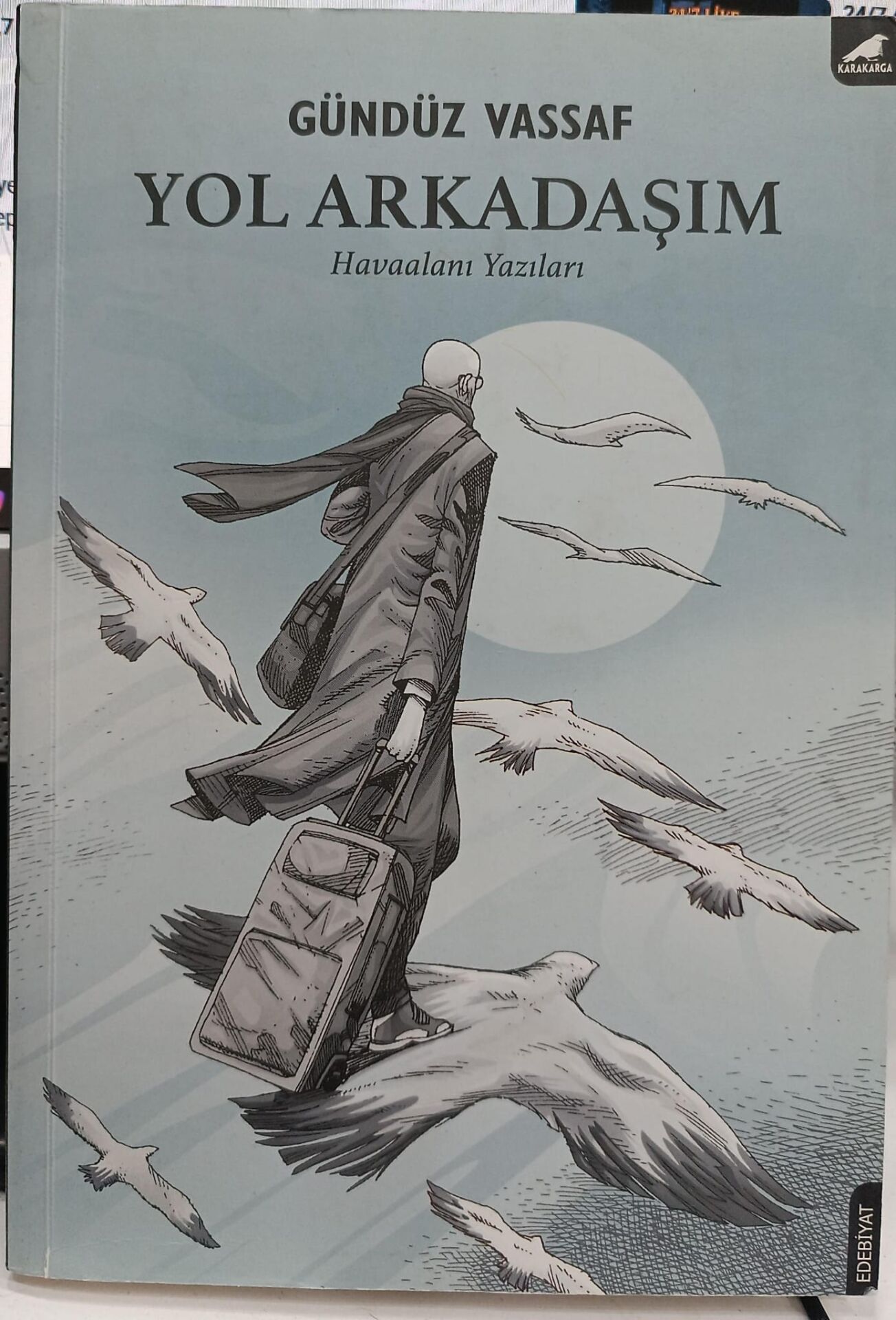 Gündüz Vassaf - Yol Arkadaşım - Havaalanı Yazıları