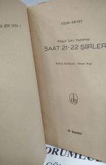 Saat 21 - 22 Şiirleri - Nazım Hikmet