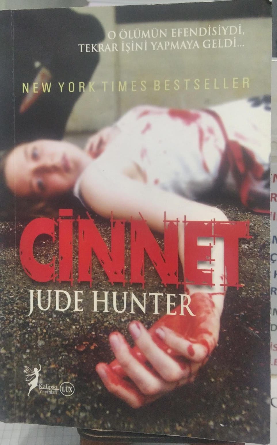 CİNNET - JUDE HUNTER