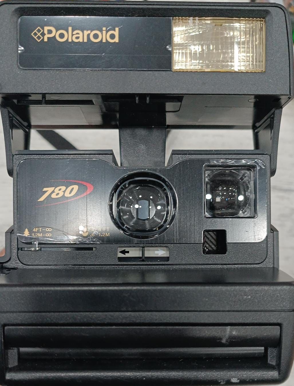 Polaroid 780 Analog Şipşak Fotoğraf Makinesi