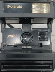 Polaroid 780 Analog Şipşak Fotoğraf Makinesi