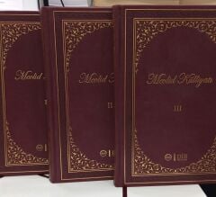 Mevlid Külliyatı (3 Cilt Takım) Diyanet İşleri Başkanlığı
