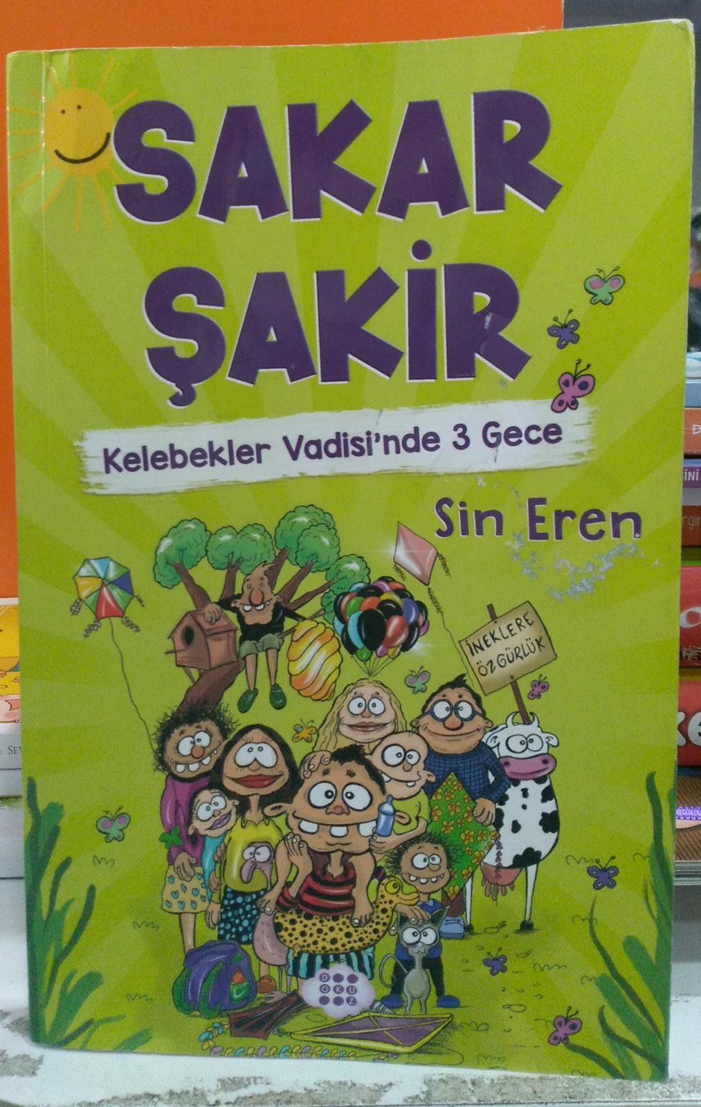 Sakar Şakir 2 - Kelebekler Vadisinde 3 Gece (Ciltsiz)