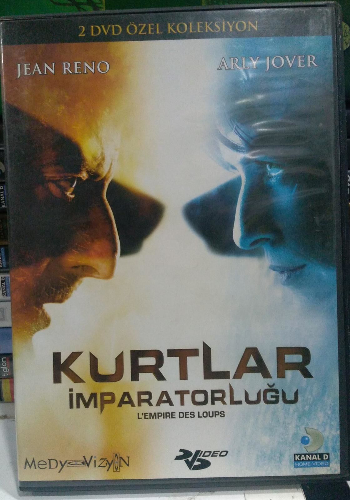 KURTLAR İMPARATORLUĞU