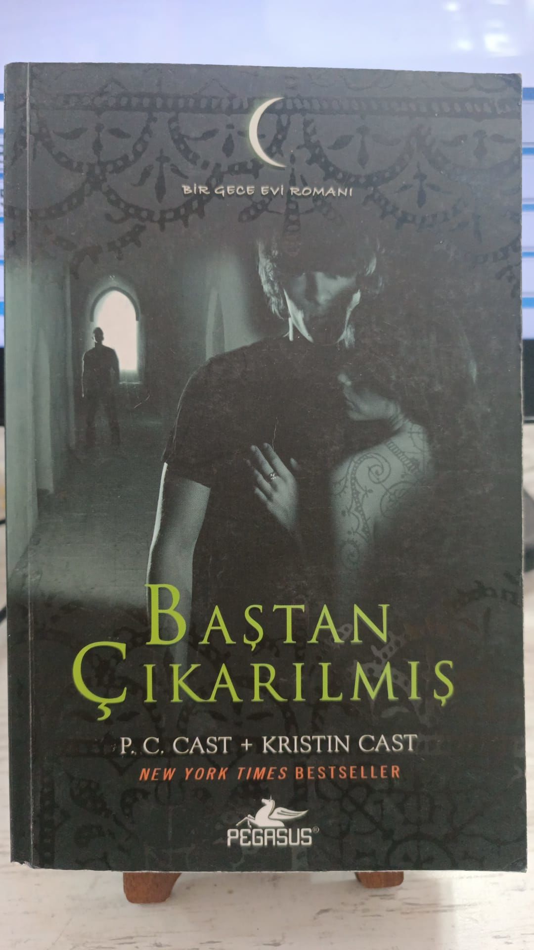 Baştan Çıkarılmış - Gece Evi Serisi 6