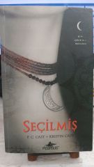 Seçilmiş - Bir Gece Evi Romanı