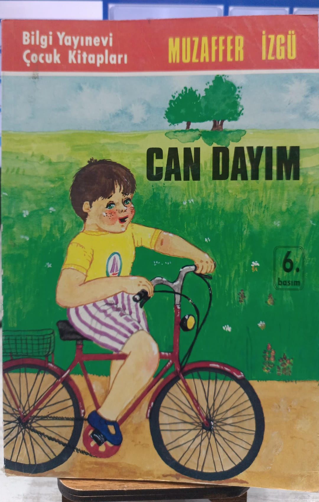 Can Dayım - Muzaffer İzgü