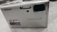 Nikon Coolpix S51 Dijital Kamera
