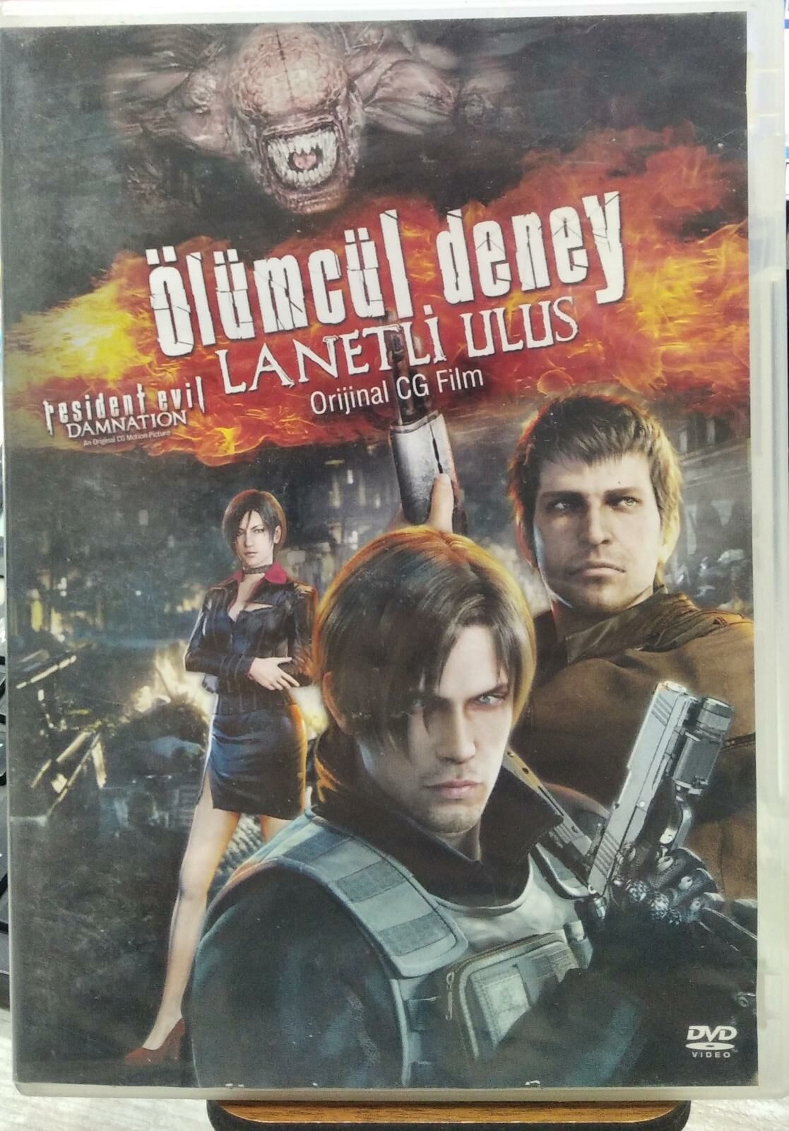ÖLÜMCÜL DENEY - LANETLİ ULUS -Resident Evil - DAMNATION