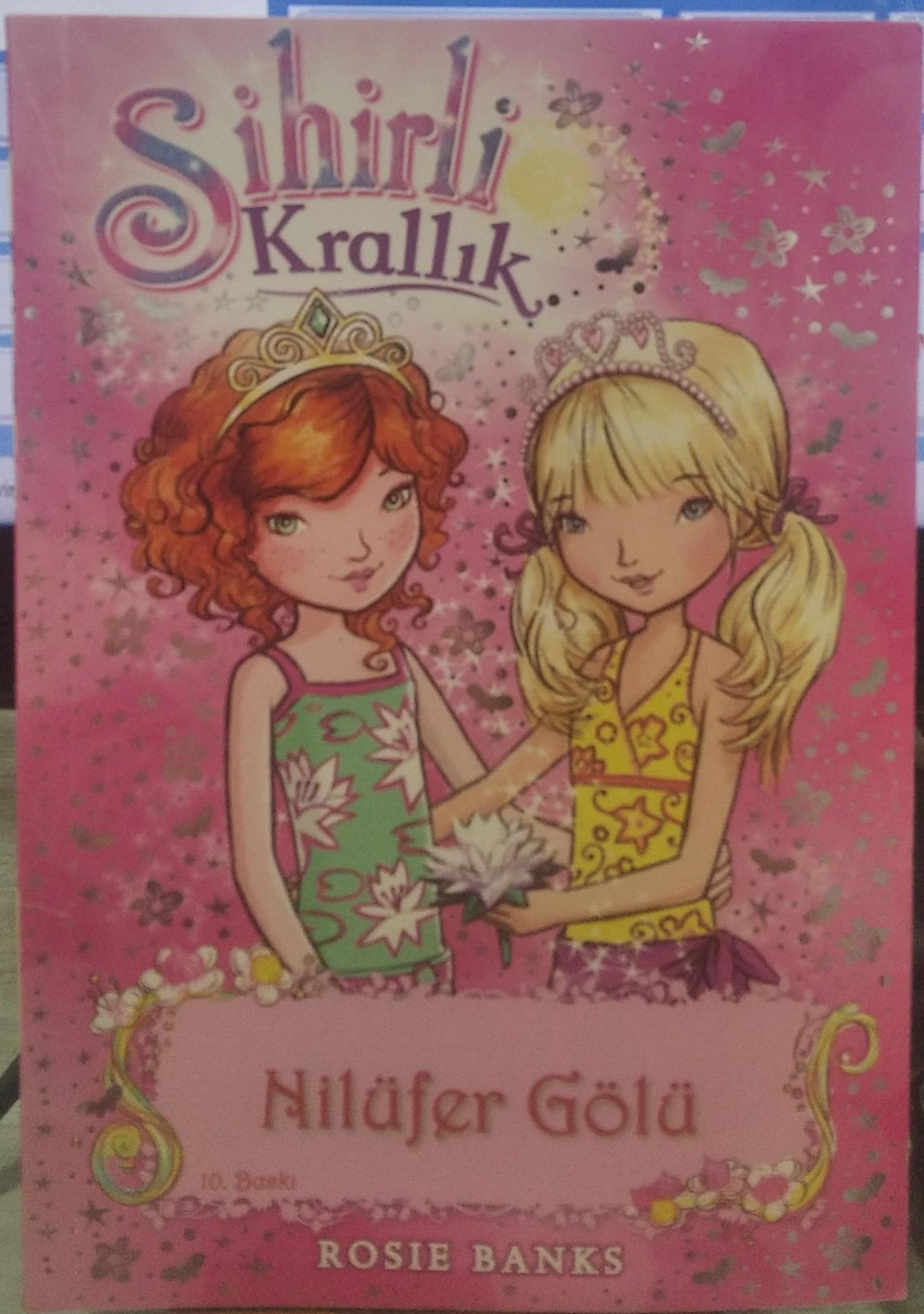 Sihirli Krallık 10. Kitap - Nilüfer Gölü
