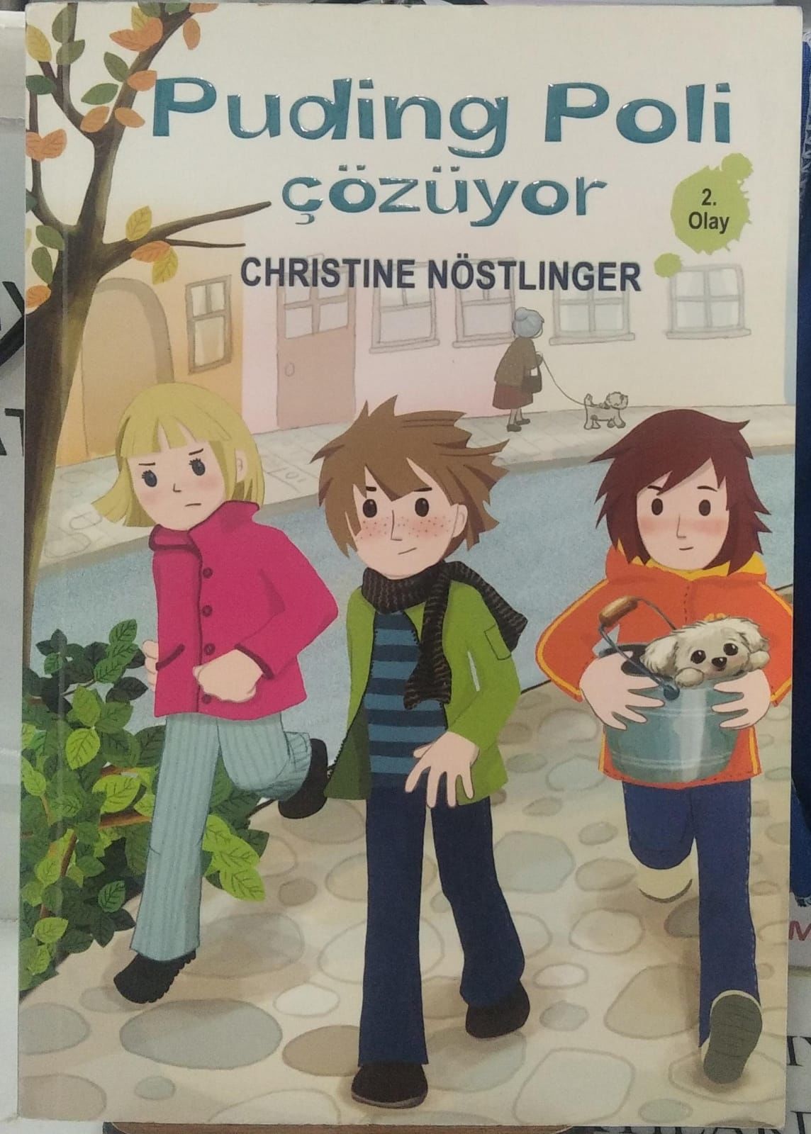 Puding Poli Çözüyor - Christine Nöstlinger