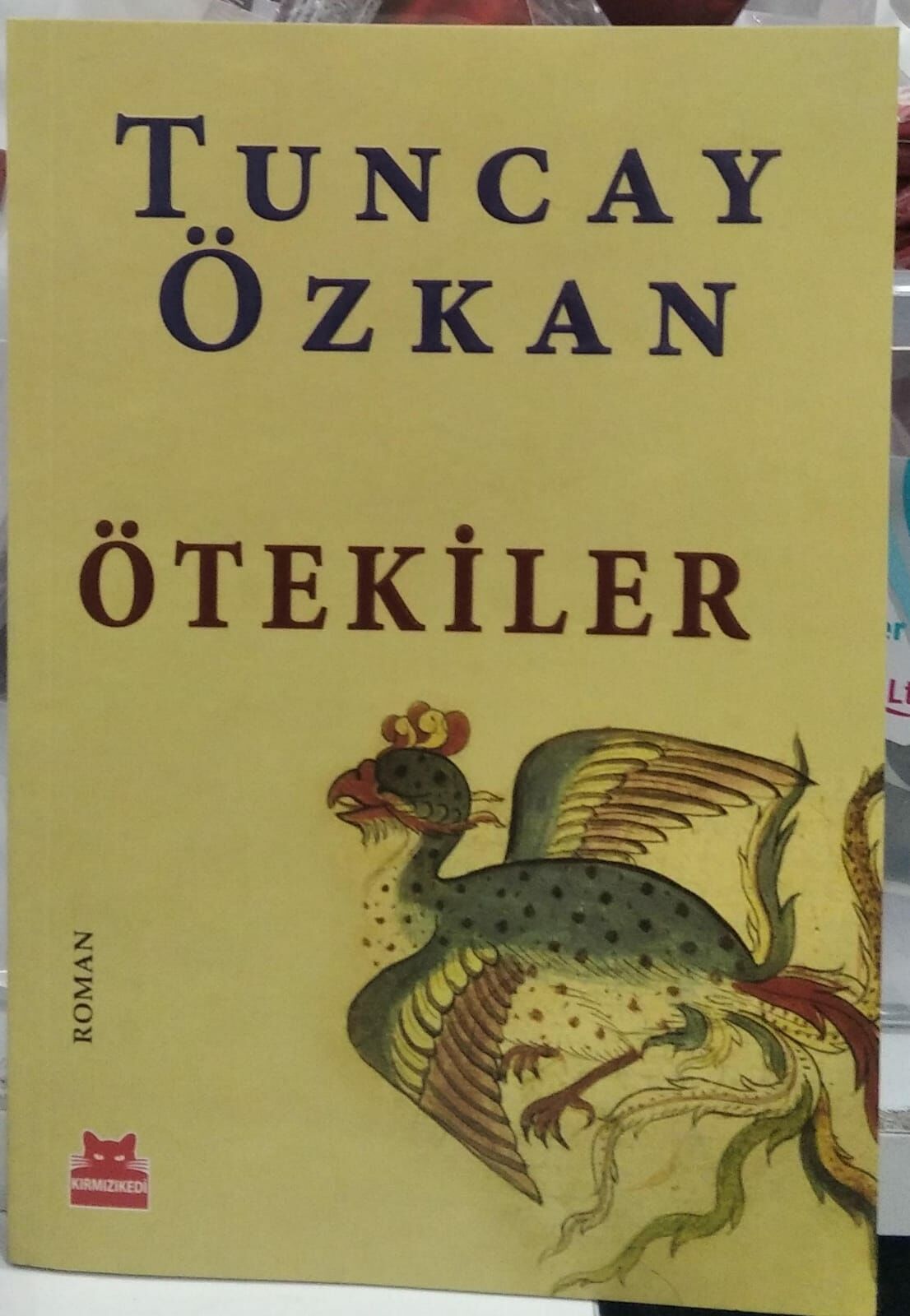 Ötekiler - Tuncay Özkan