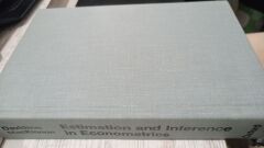 Estimation and Inference in Econometrics - Ciltli Kapak