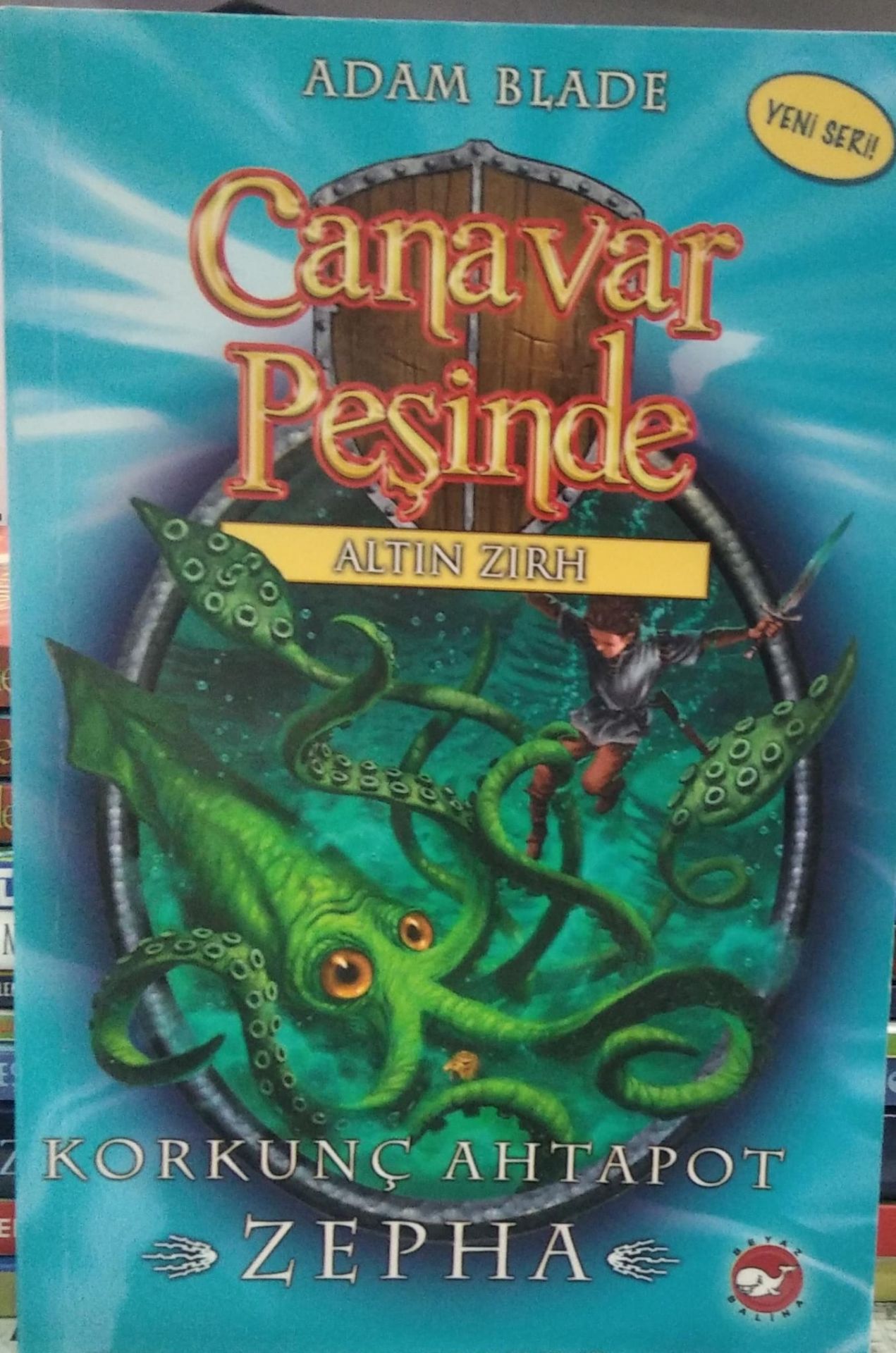 Canavar Peşinde 7 - Korkunç Ahtapot Zepha Adam Blade