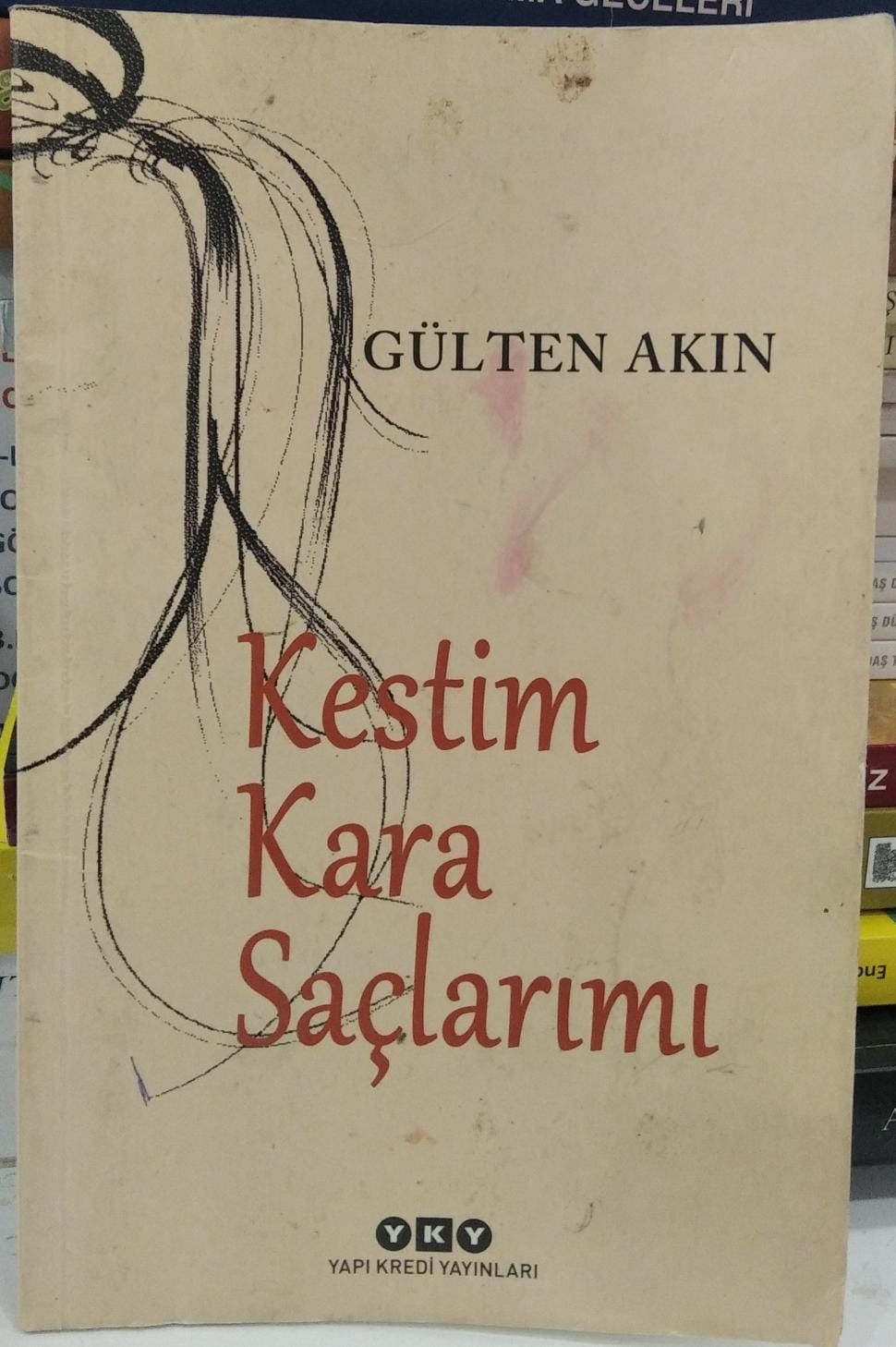 Kestim Kara Saçlarımı - Gülten Akın