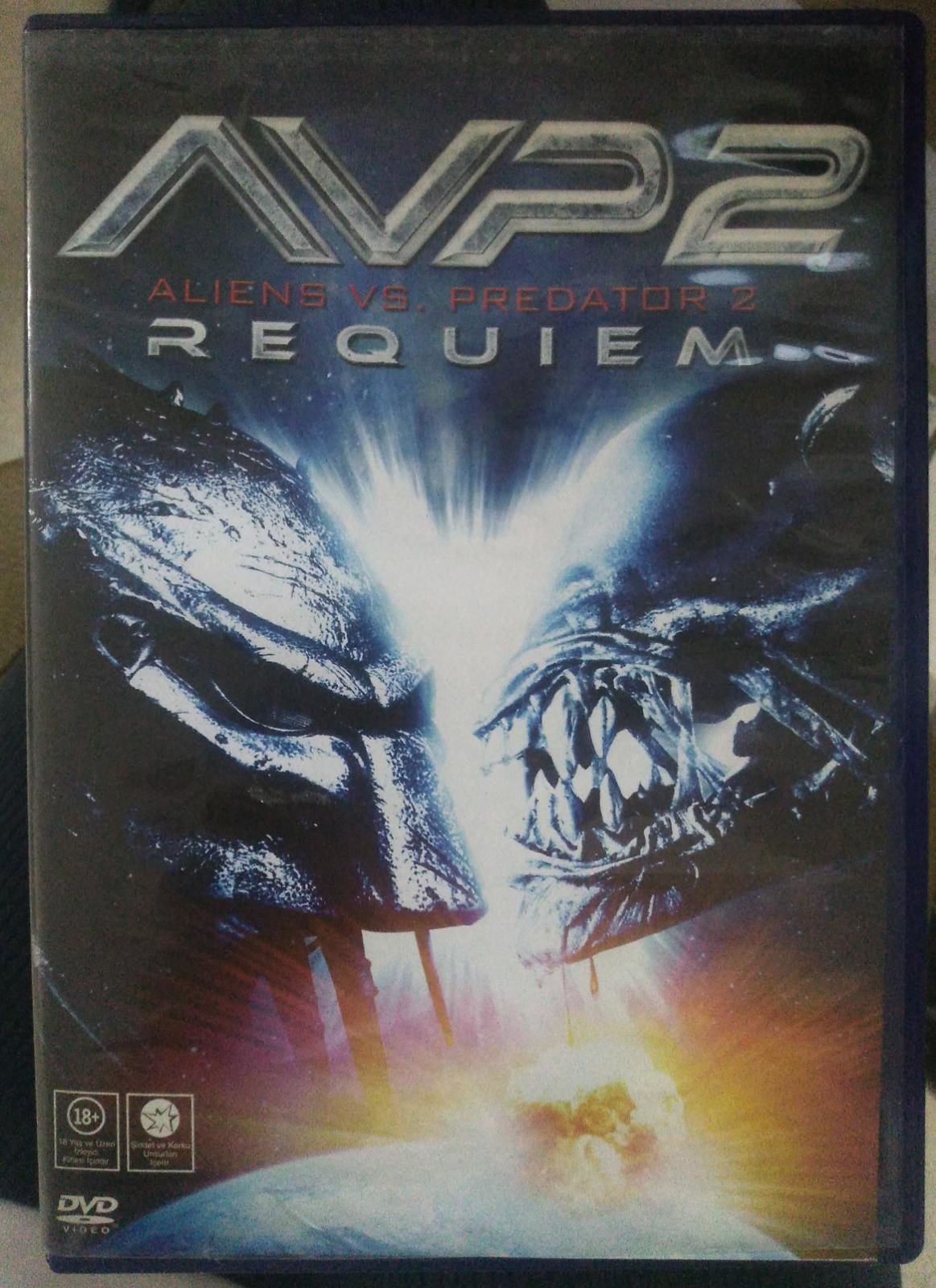 AVP2 - ALIENS VS.PREDATOR 2